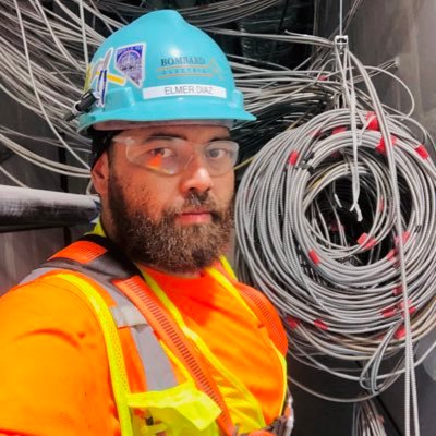 👨‍👧‍👦Father 👷🏽‍♂️Union Electrician ⚡️Cable Splicer⚡️ 💭tweets are my own opinions. *Likes/RTs ≠ endorsement*