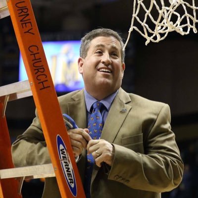Assistant AD for Sports Medicine and Athletic Trainer for Murray State University Men's Basketball team; TCU Graduate and Fan. Thoughts are my own.
