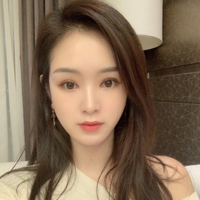 qini24134951's profile picture. 心に刻まなければならない; 毎日一年の中で一番いい日です❤️