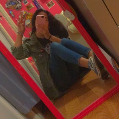 21🖤/ Marvel/ Books/ Music🌈
