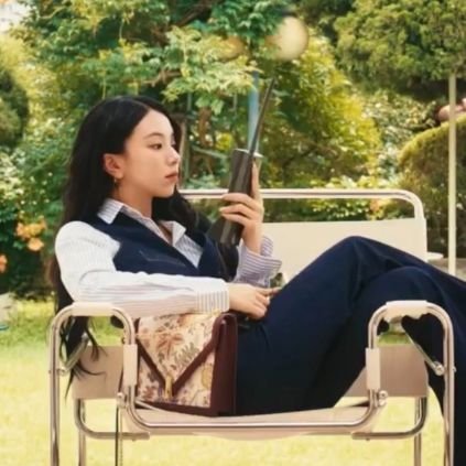 Twice Chaeyoung is ♥️
literally half living, half dead alrdy