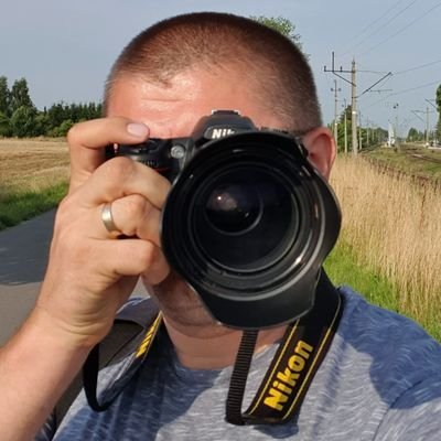 Polak, Europejczyk, mąż i ojciec, pasjonat kolejnictwa. Zwykły patriota - nie mylić z tym prawdziwym!
#terrorpraworzadnosci 👍👍👍
#MuremZaBodnarowcami 👍👍👍