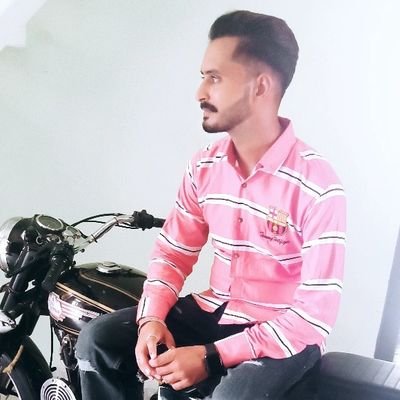 ☬☬☬
🐍 ਦੱਸ ਖੱਬੀ ਖਾਨ ਕਿੱਥੇ ਸਾਡੇ ਮੇਚ ਦਾ
ਮਾਲਵਾ ਦੋਆਬਾ ਕੀ ਆ ਮਾਝਾ ਮਿੱਠੀਏ❌
👻VickyMaan76🇨🇦
👳♂️#NoFarmerNoFood
🧡