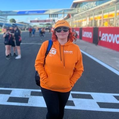 Casey |24| She/Her.
Sports Fan account. ⚽️🏎🏀
Mainly F1- McLaren 🧡 MV1, DR3, LN4, PG10, SP11, EO31, OP81.
Everton FC💙 STH
Borussia Dortmund. 💛