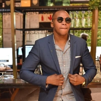 Thandonator0833's profile picture. ayep yep waiter | graphic designer