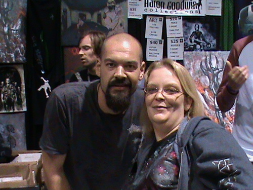 love learning about the paranormal. would like 2 one day be able 2 have my own paranormal group. would love to learn as much as i can. advice welcome.