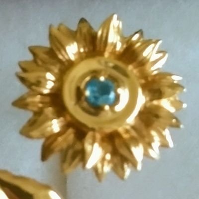 fumichan551's profile picture. 東京下町暮らしの京都マニア⛩️
beatbox聞き専。
その他諸々雑垢です。
無言フォローで失礼します。