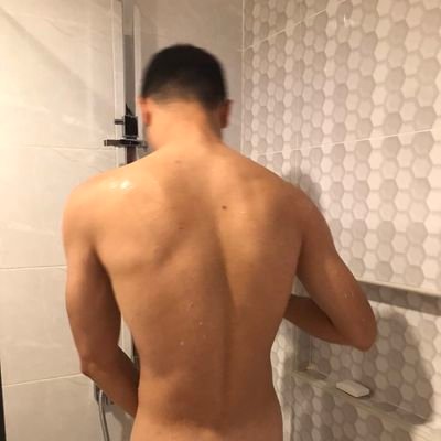 MayfairWitch_'s profile picture. A Narnian Bisexual going through the life of sexual uncertainties.