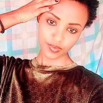 Henriet64785960's profile picture. 