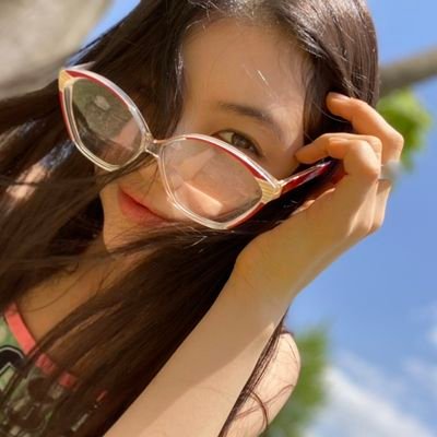 haneul_newjeans's profile picture. #모지혜 #다니엘