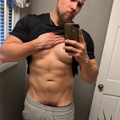Straight Alpha | FinDOM | 6’2 | Size 12 | PAY for attention
Cashapp: $northernalpha
Wishtender: https://t.co/q8TLIQNxjg
Skype: live:northernalphamaster