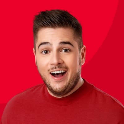 Animateur iHeartRadio Canada 9AM - 4PM @949rouge | Fan de Britney Spears depuis 1998 | MUSIC makes the people come together | Étudiant en relations publiques