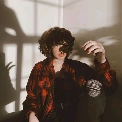 maimansourr_'s profile picture. 