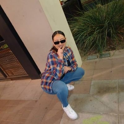 aixa_adriana14's profile picture. Life has no limitations, except the ones you make. - Les Brown