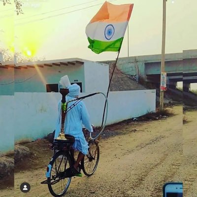 RaviLam17891876's profile picture. 