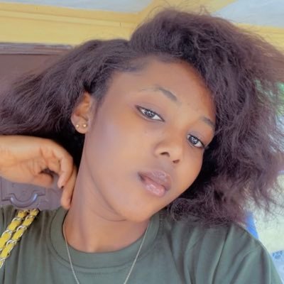 Dija_kim12's profile picture. Music lover🌚🥰