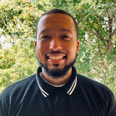 Software Engineer by day 👨🏽💻 Music Producer by night 🎵 🎹🎧. Dream career is to work in the Music Tech industry.#BlackTechTwitter #100Devs #blkCodeCollctve