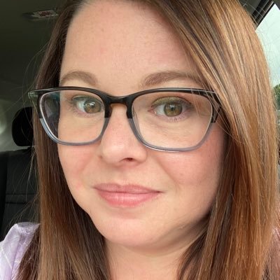 butterflie's profile picture. Healthcare Quality Pro; Mom of 2, Knitter, ΩΦΑ Alumna, Chemistry Nerd, Army Nat Guard Wife - Yep that about sums it up.