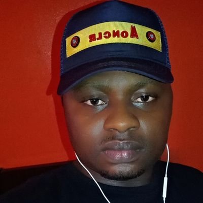 HenshawWin's profile picture. 