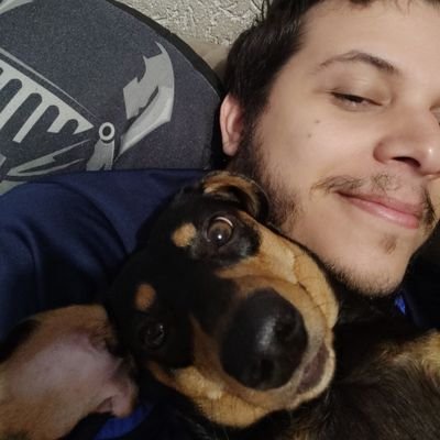 Romeuqf's profile picture. 