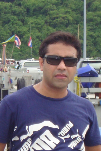 Foodie, travel enthusiast and love to live life to fullest