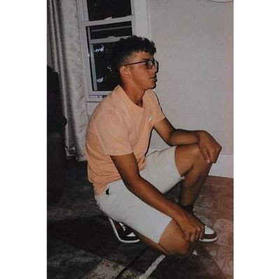 Jeremy83988311's profile picture. 