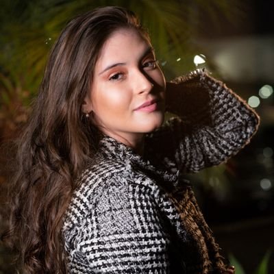 OpulentVintage's profile picture. 