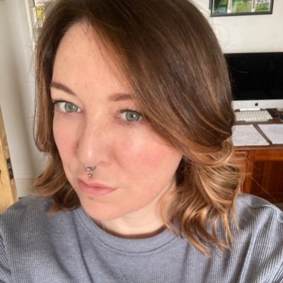 Helencamilla's profile picture. 