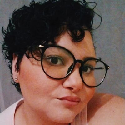 Vanis_Baptista's profile picture. Escolher ser feliz foi a melhor das minhas decisões! 
👩‍⚕️💃🃏🌈 ♥️