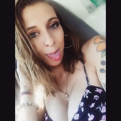 •she/her♀️♌️STL🌆•🌈equality🏳️🌈•Mila's Mommy💜🍼•