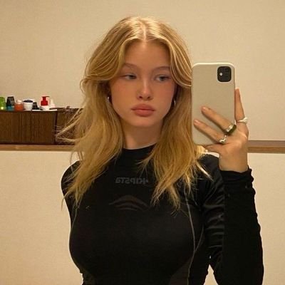 Svggirlz's profile picture. ㅤ                ⁕ ׅ ۬  Prᥱttᥡ Sᥲ᥎ᥲgᥱ𓈒  ᮫ׂ   ᯫ