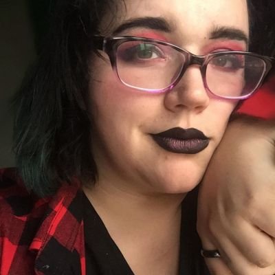Level 33 female druid, just existing in cyberspace.
Small business owner of two shops. Artist. STAYtiny.
https://t.co/SKKPJY5bBz