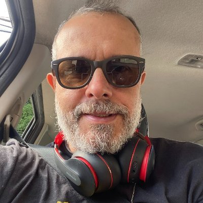 Jornalista, livre de ideologias e defensor da liberdade de expressão. Editor e colunista em O Fluminense. Libertem-se dos algoritmos e sigam-me os bons.