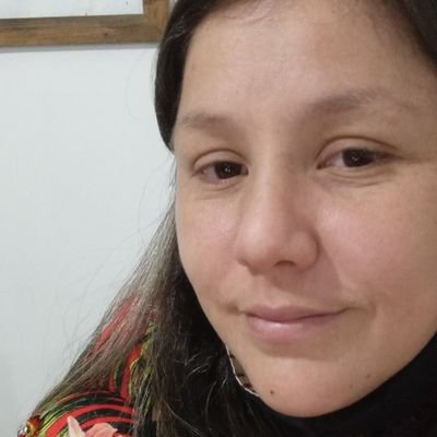 Mamá de Lautaro,Benjamín 
Amada Ramona🐶
Informática 
Formándome en el  proceso🎓