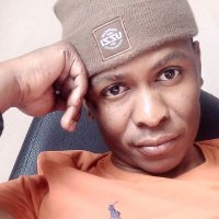 RayMahlatsi🇿🇦 (@chabediray) 's Twitter Profile