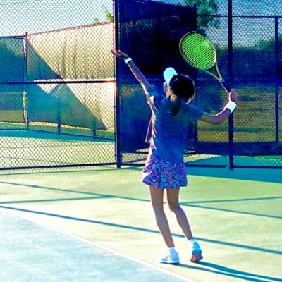 12 year old tennis player. Tennis is my ministry. Love God. I love my parents & family. Big dreams. #laurynrileytennis