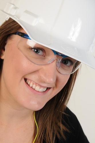 We're 3M's Industrial & Transportation team in London, Ont. tweeting industry news, DIY tips, project ideas & time-saving tools.