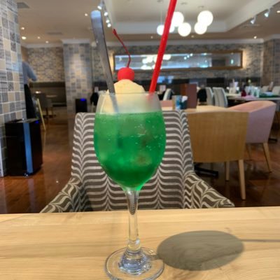 Kimy_Kemy's profile picture. どうしようもない人生♪