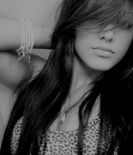 Akelaa garota muiito indecisa*--*