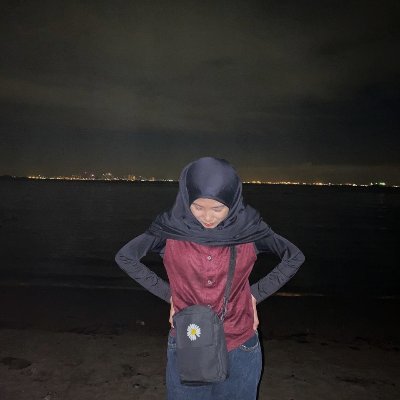 Fitri Rahayu || Batam,12 januari 2000 || ig: fitrirahayuu12 || mention for follback:)