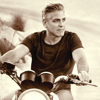 eliza_movie's profile picture. 映画好き🔰| SF、宇宙、多次元、アクション好き | 基本雑食性 | 最近ホラー耐性ついた人 | Netflix | AmazonPrime | Disney+ | Hulu | TELASA | 無言フォロー失礼します🙇‍♀️