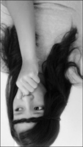 Não sou nada.
Nunca serei nada.
Não posso querer ser nada.
À parte isso, tenho em mim todos os sonhos do mundo.