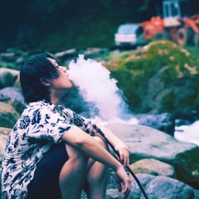 j_9d9's profile picture. 新橋PONTE 本店、大門PONTE AZZURROスタッフ(@Ponte7Shimbashi) (@ponte_azzurro) 基本的に火木土で本店、月水金で大門店となります。各店舗飛びまわってる時もあるシーシャファイターです