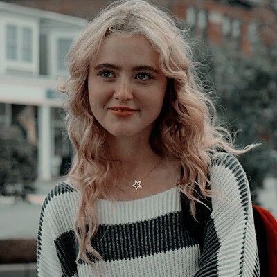 LeahxWalker's profile picture. ❝𝙷𝚊𝚠𝚔𝚒𝚗𝚜 𝚒𝚜 𝚌𝚞𝚛𝚜𝚎𝚍, 𝙸'𝚟𝚎 𝚜𝚎𝚎𝚗 𝚒𝚝 𝚖𝚢𝚜𝚎𝚕𝚏.❞