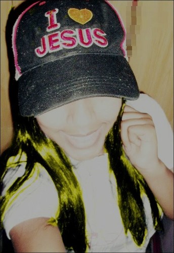 ''A cada vez que você se decepciona, que você erra, significa que você está aprendendo o que não deve repetir.'' 
MSN:glauciacristina_11@hotmail.com