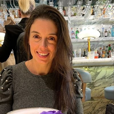 Life lover, people lover, sucker of geopolitics, tech lover, proud mother of 3.
What do I do for a living? currently @Google