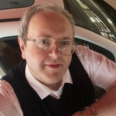 I_foxwilliams's profile picture. Ass. Prof in Transnational Education,  @CovLawSchool research power dynamics in TNE, Ed D @Cambridge_uni @HomertonCollege
