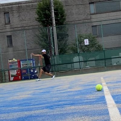 多摩地区在住。サラリーマンです🎾今年の名古屋大会からITF masters(30+)に参戦! テニス関係の呟きしてる人を無言フォローさせていただいてます🙇♂️ ご迷惑かけていたらそっとブロックかミュートお願いします🙇♂️