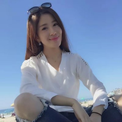 zhngyu28854174's profile picture. 