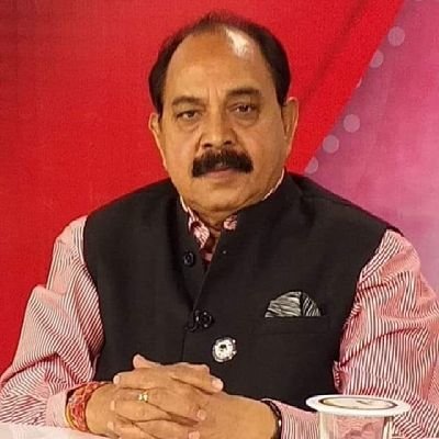 I AM POST GRADUATE SELF EMPLOYED. M.D. SUNWIN ENTERPRISES.
SPOKESPERSON
M.P. CONGRESS.
CEO of
LIONS CLUBS INTERNATIONAL.
POLITICIAN, MOTIVATOR, ACTOR